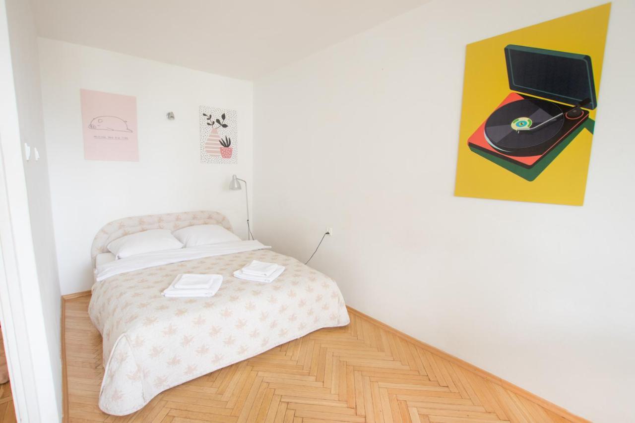 Amazing View And Great Location. Ratusz Arsenal. Apartment Varşovia Exterior foto